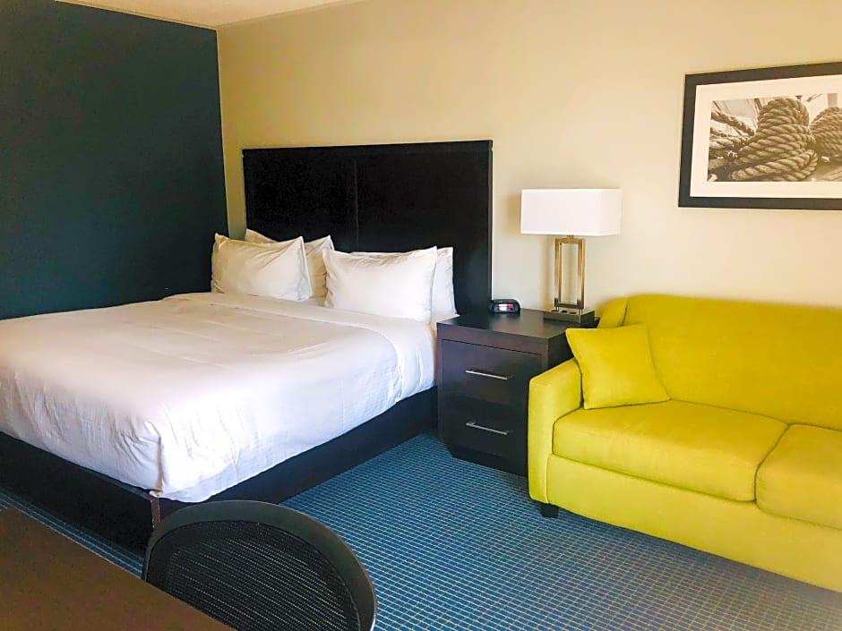 Days Inn By Wyndham Sarnia Harbourfront Экстерьер фото